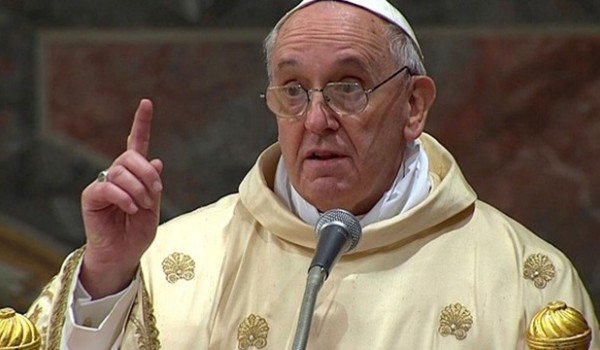 Papa: Ubijanje u ime boga je satansko